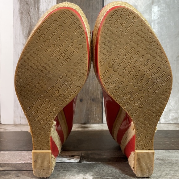 Calvin Klein Harlo Platform Peep Toe Wedges - Picture 6 of 9
